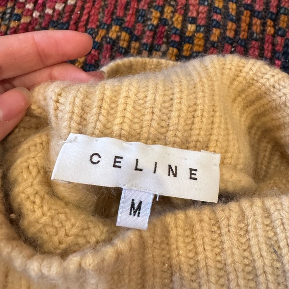 Celine Cropped turtleneck cashmere sweater - Picture 3 of 4